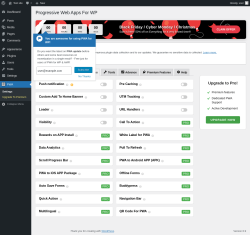 Page screenshot: PWA →  Features