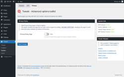 Page screenshot: Tweakr &rarr; System &rarr; Privacy