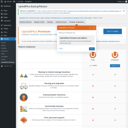 Page screenshot: Settings &rarr; UpdraftPlus Backups &rarr; Premium / Extensions
