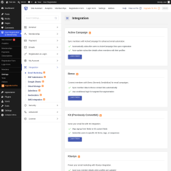 Page screenshot: User Registration & Membership &rarr; Settings &rarr; 
									
										
  

									
									
										
											Integration										
										
											
										
									
								