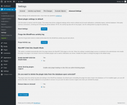 Page screenshot: WP Activity Log &rarr; Settings &rarr; 
					Advanced Settings                