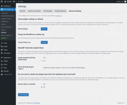 Page screenshot: WP Activity Log &rarr; Settings &rarr; 
					Advanced Settings                